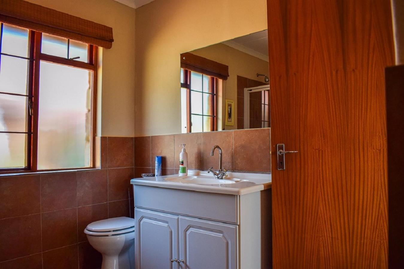 Apartamento Berryfields Dullstroom Exterior foto